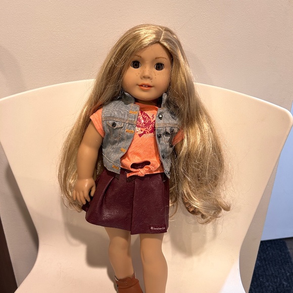 American girl doll 18 inch Tenny